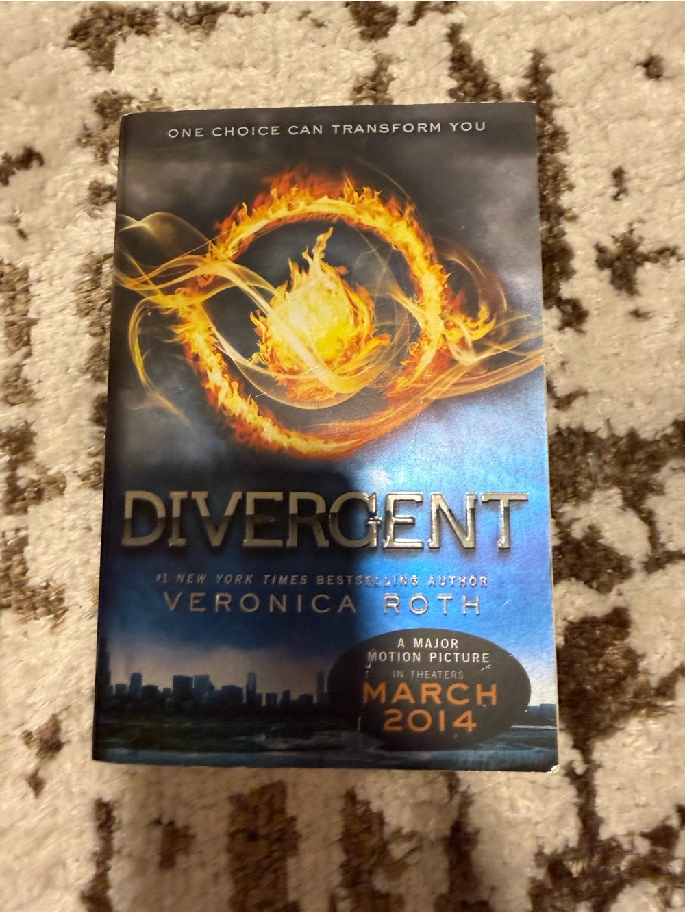 Divergent Paperback Book - Blue/Orange Cover